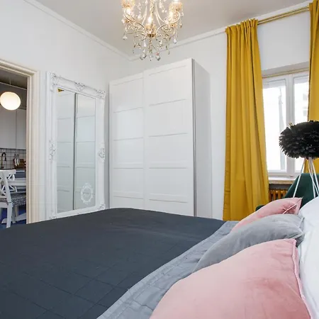 Peegel In Center Free Parking Apartment