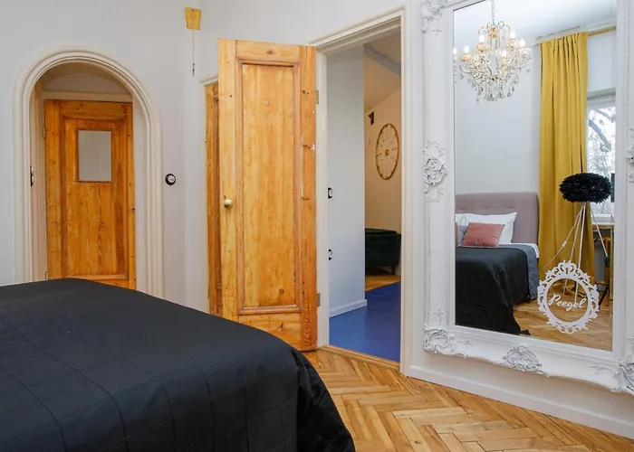 Peegel In Center Free Parking Apartmán Tallinn