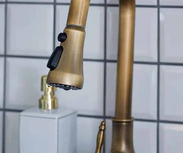 Peegel In Center Free Parking Таллин