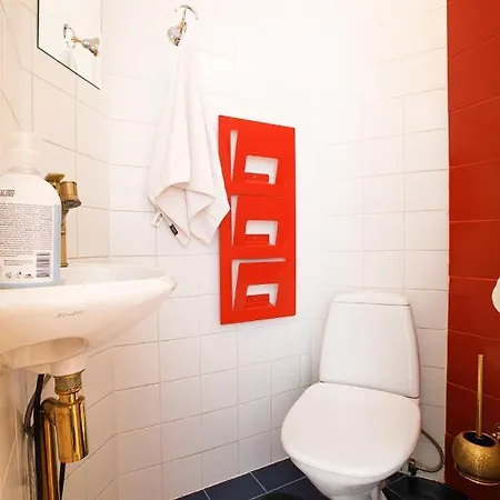 Peegel In Center Free Parking Apartment Tallinn